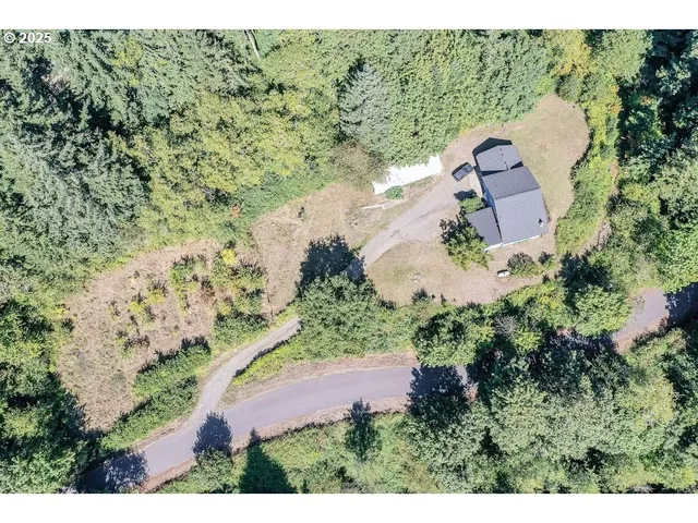 $699,000 | 2524 Southeast Mannthey Road, Corbett, OR 97019