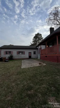 $1,900 | 181 McGill Avenue Northwest, Concord, NC 28025