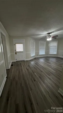 $1,900 | 181 McGill Avenue Northwest, Concord, NC 28025