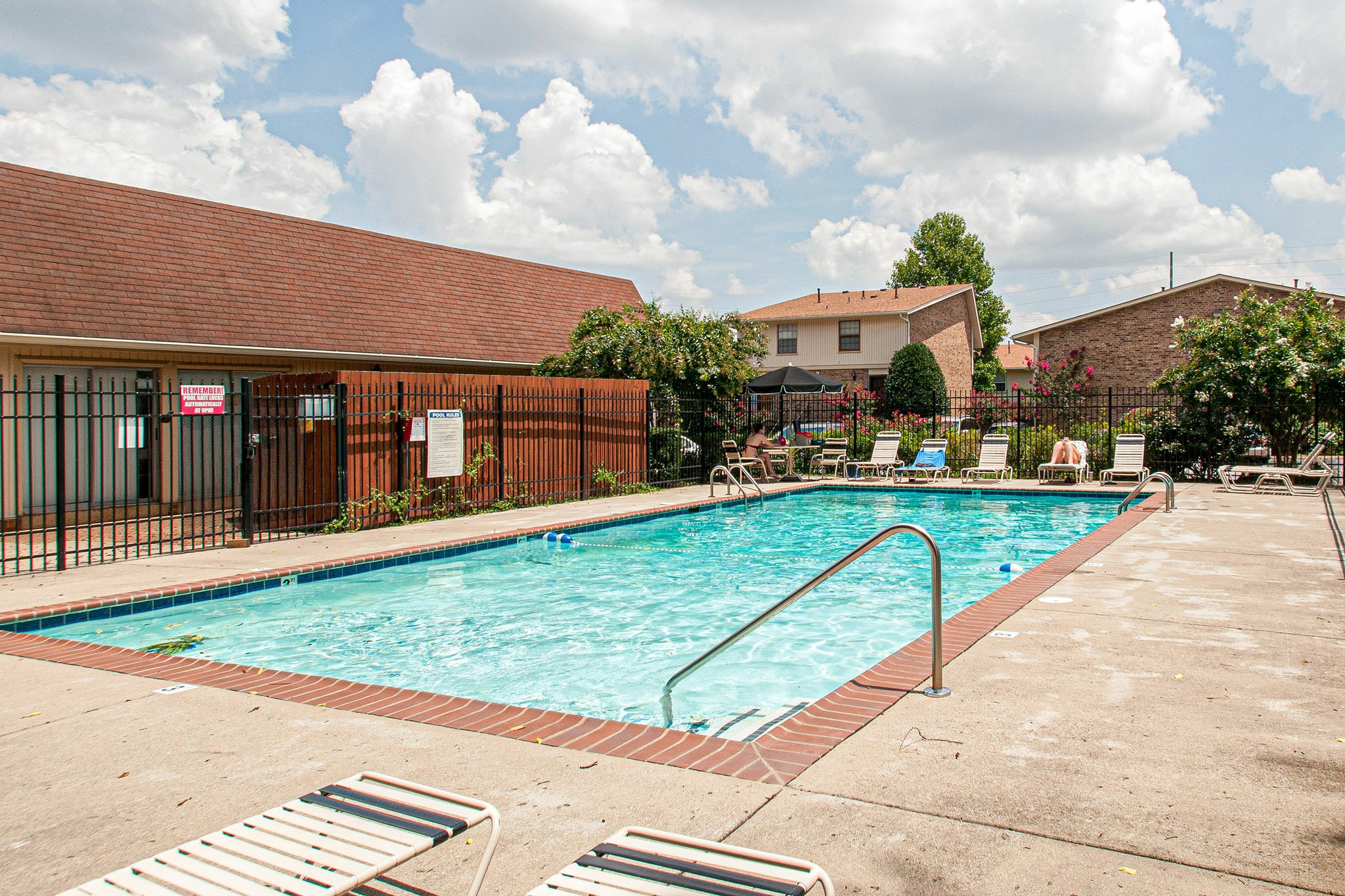 2116 Hobbs Road, Unit M1 Nashville, TN 37215 - Photo 36 of 36 a view of a house with a yard