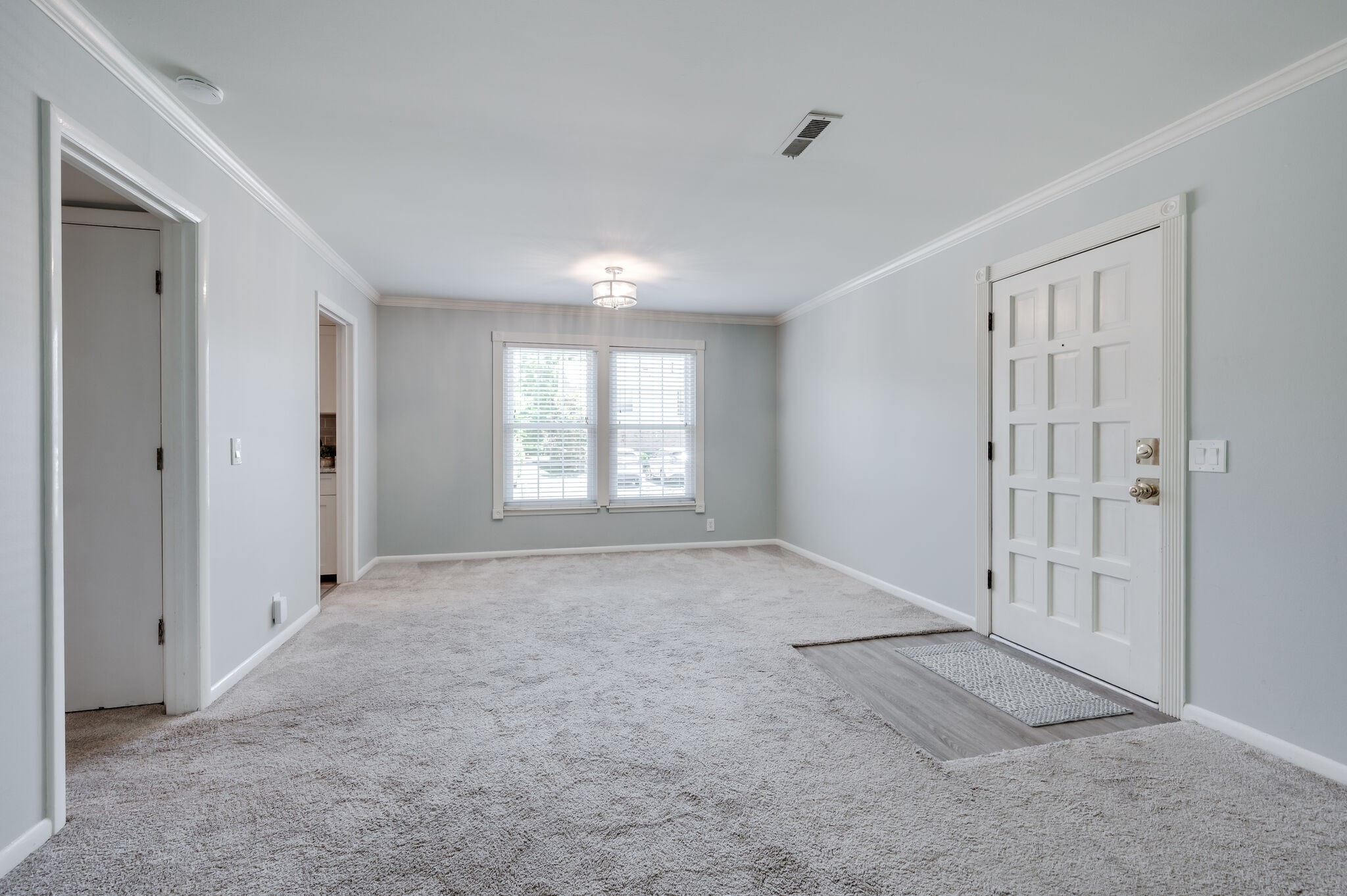 2116 Hobbs Road, Unit M1 Nashville, TN 37215 - Photo 6 of 36 a view of an empty room with a window