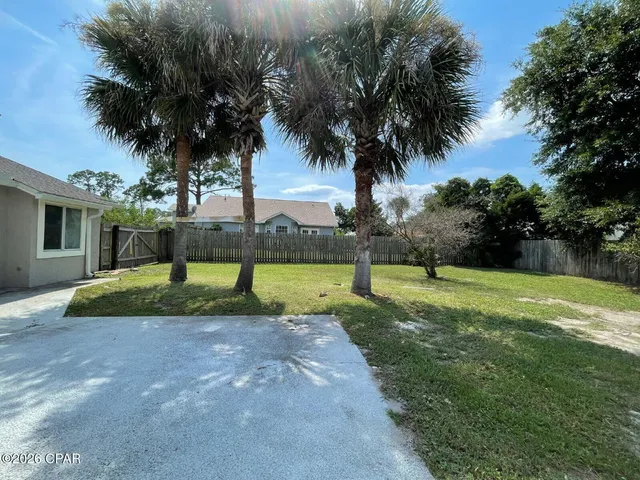 $2,300 | 122 Treasure Palm Drive, Panama City Beach, FL 32408