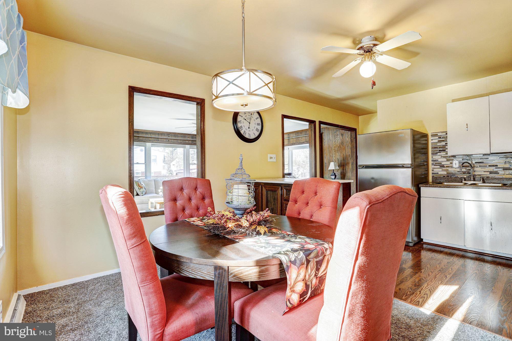 13120 Estelle Road Silver Spring, MD 20906 - Photo 4 of 21 Dining Room