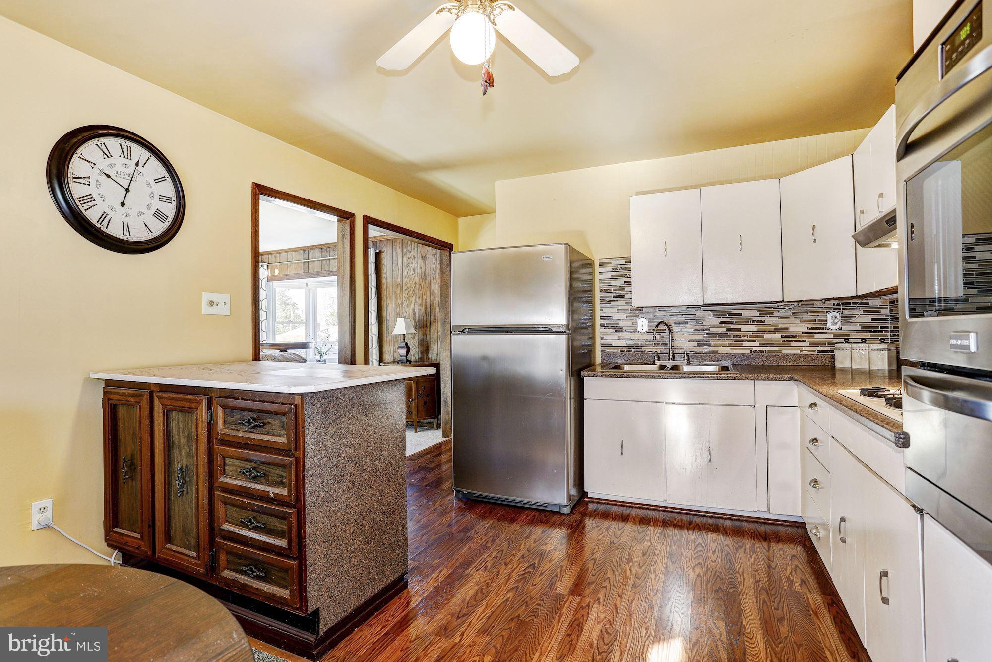 13120 Estelle Road Silver Spring, MD 20906 - Photo 5 of 21 Kitchen