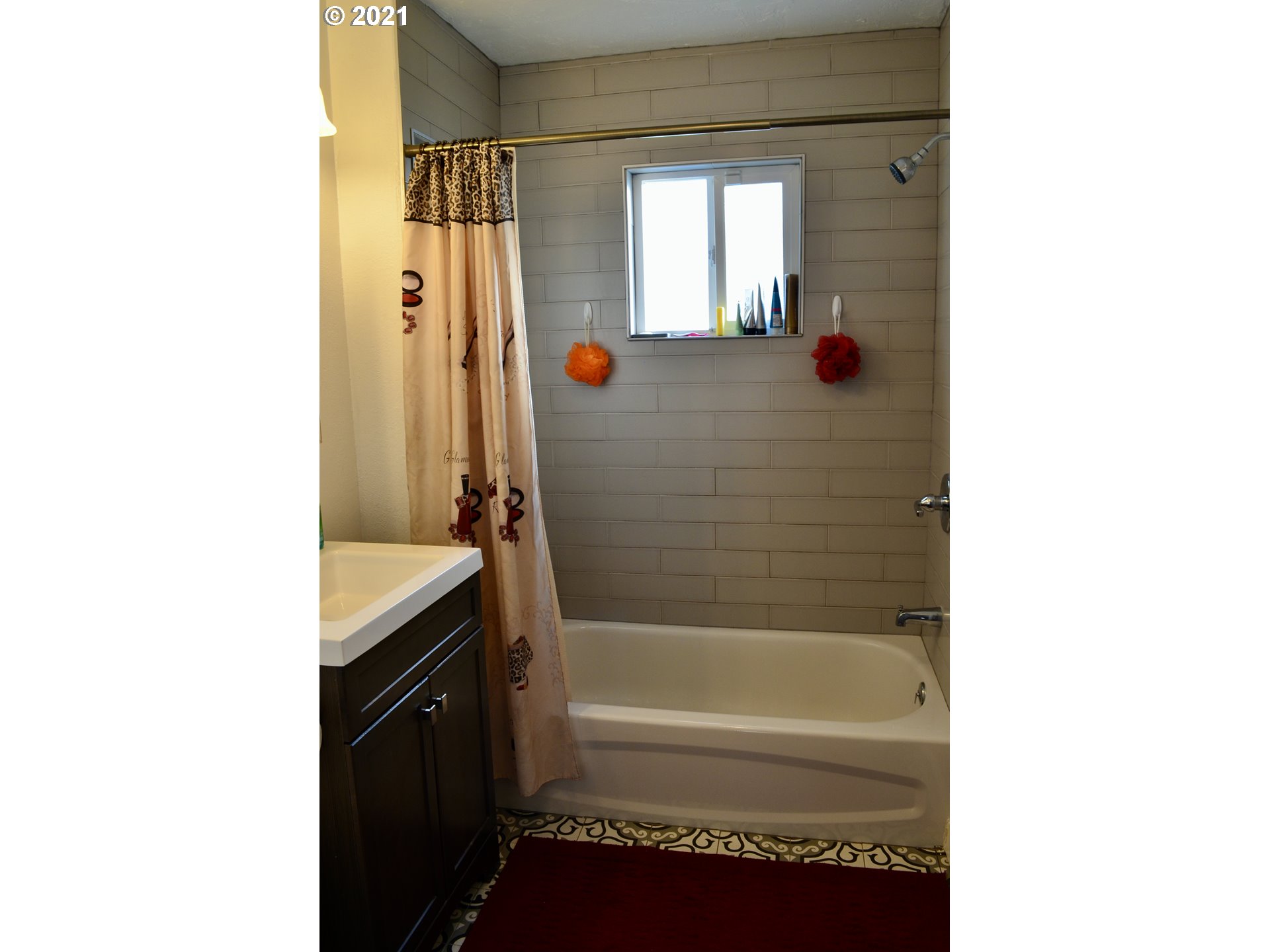 3737 Virginia Avenue Springfield, OR 97478 - Photo 12 of 18