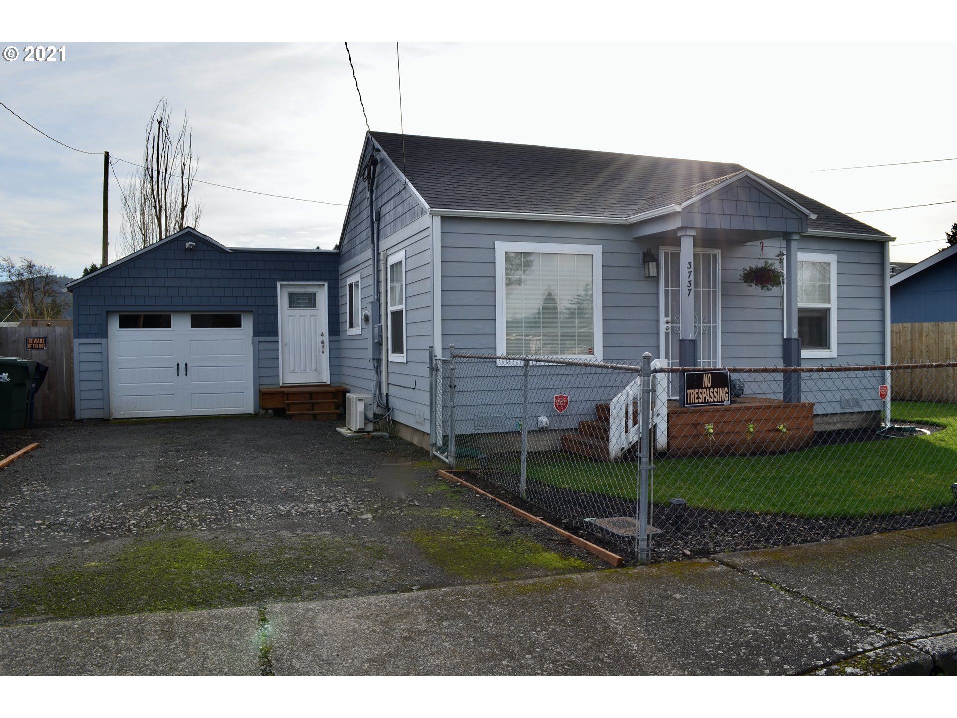 3737 Virginia Avenue Springfield, OR 97478 - Photo 3 of 18