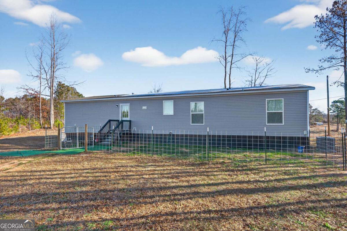 2944 Jones Chapel Road Sparta, GA 31087 - Photo 3 of 21