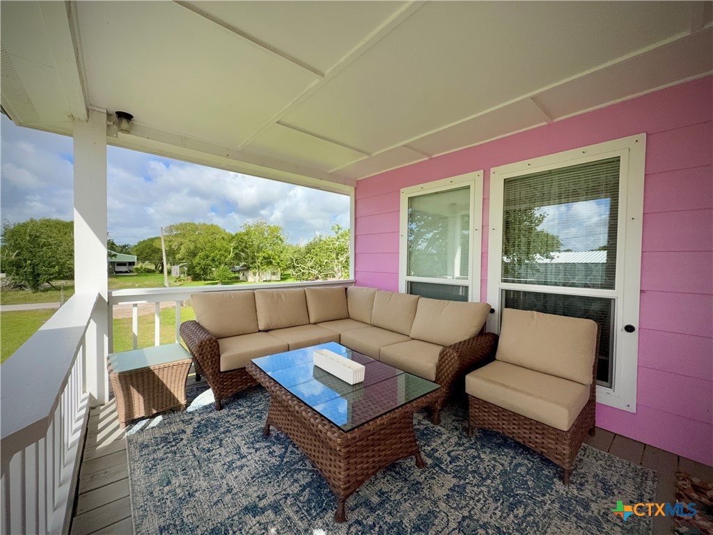 111 Springfield Avenue Port Lavaca, TX 77979 - Photo 11 of 34