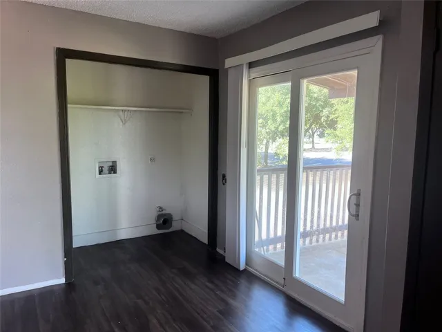 $895 | 4910 Pepper Lane, Unit D, Austin, TX 78744