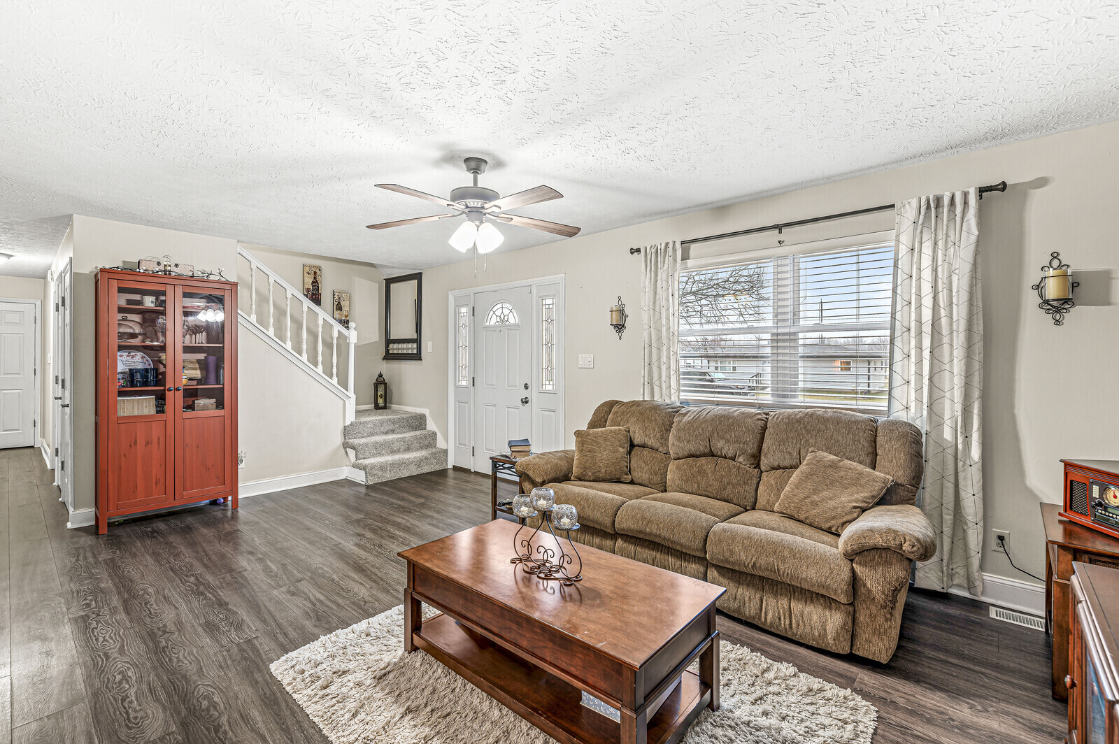 5598 Broyles Road Avon, IN 46123 - Photo 7 of 31 Gallery Image 7