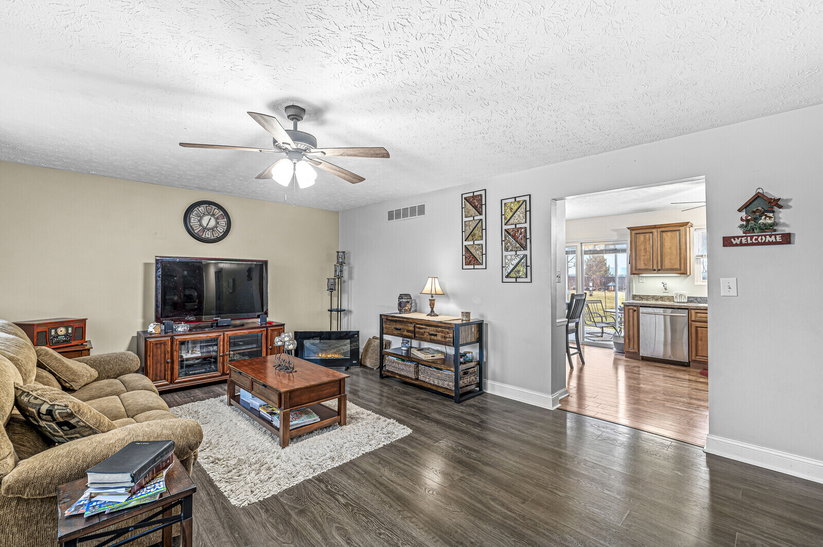 5598 Broyles Road Avon, IN 46123 - Photo 9 of 31 Gallery Image 9