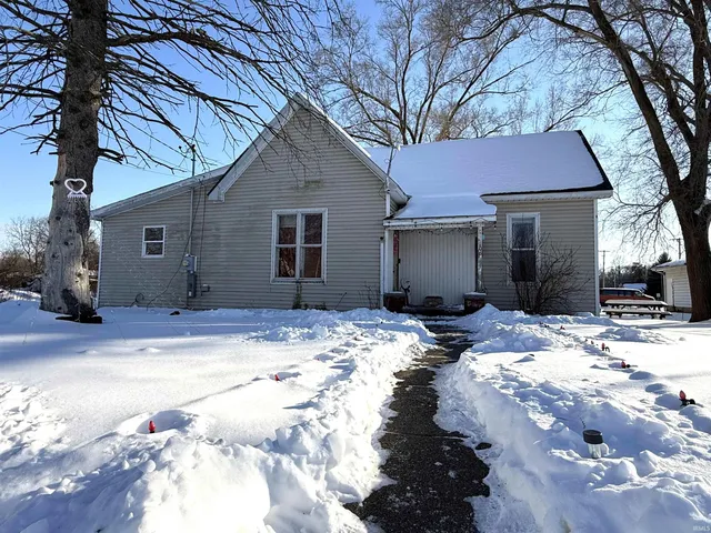 $55,000 | 106 East Union Street, West Union, IL 62477
