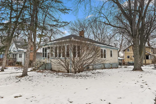 $235,000 | 1812 Cedar Road, Homewood, IL 60430