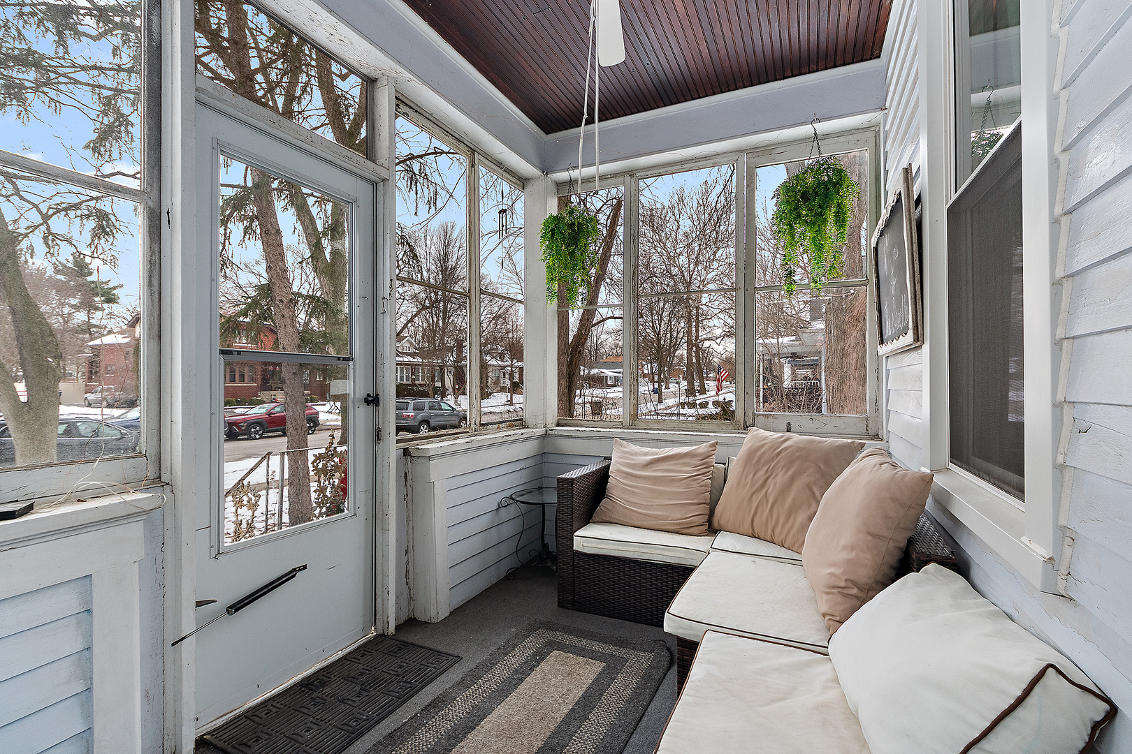 1812 Cedar Road Homewood, IL 60430 - Photo 5 of 24