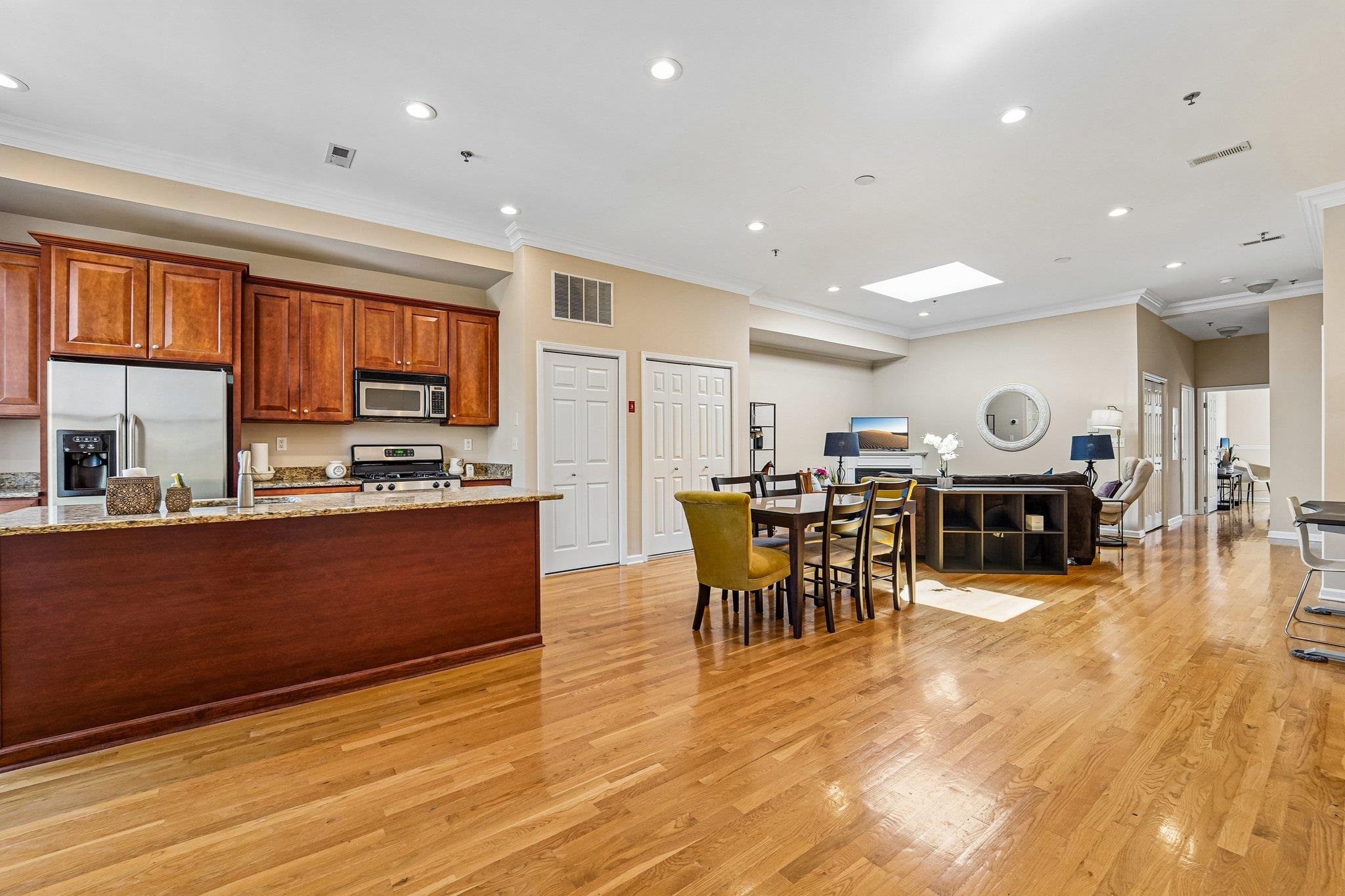 130 Jackson Street, Unit 4A Hoboken, NJ 07030 - Photo 5 of 32