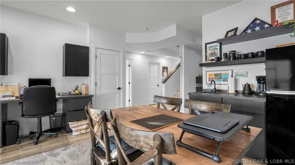 $950,000 | 397 Mission Hills Lane, Camdenton, MO 65020