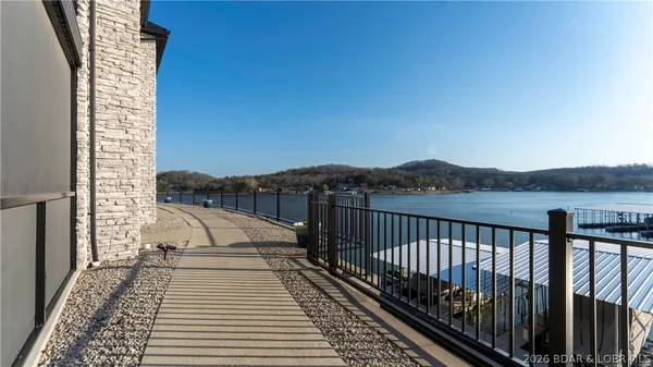 $950,000 | 397 Mission Hills Lane, Camdenton, MO 65020