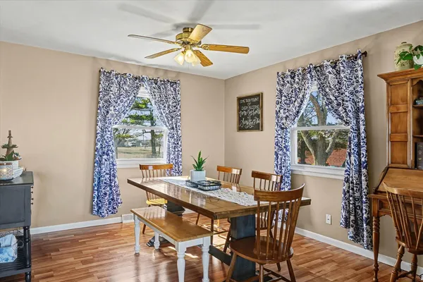 $324,900 | 913 East 1st Street, Gibson City, IL 60936