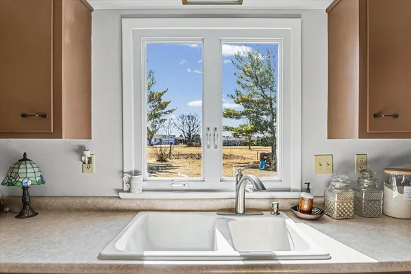 $324,900 | 913 East 1st Street, Gibson City, IL 60936