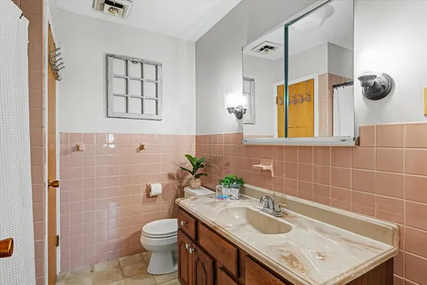 $324,900 | 913 East 1st Street, Gibson City, IL 60936