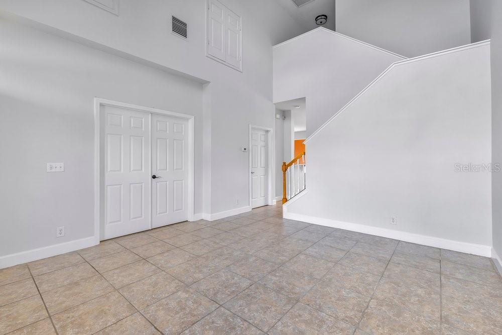 125 Manor View Lane DeLand, FL 32724 - Photo 4 of 37 a view of an empty room