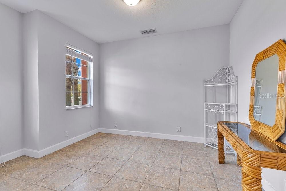 125 Manor View Lane DeLand, FL 32724 - Photo 7 of 37 a view of room with workspace