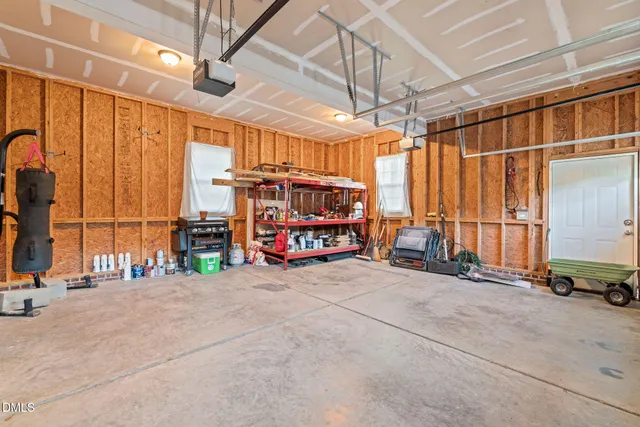 a view of a storage & utility room with washer and dryer