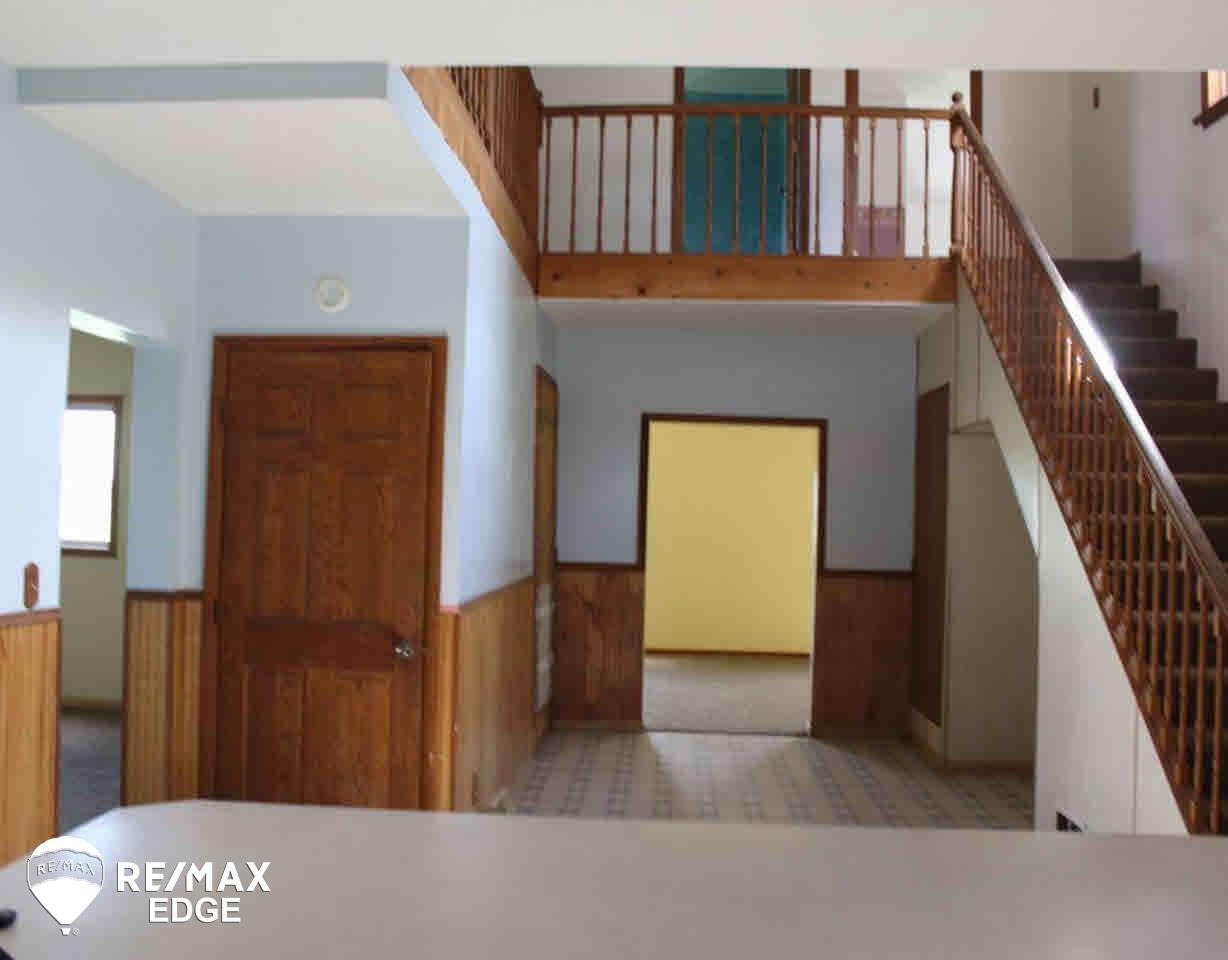 9134 Barnes Road Vassar, MI 48768 - Photo 7 of 21 21213505-6.JPG