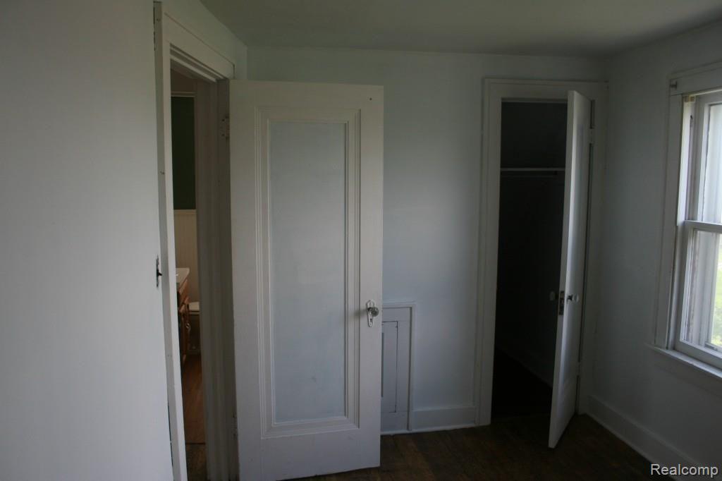 14120 East 14 Mile Road Warren, MI 48088 - Photo 25 of 34