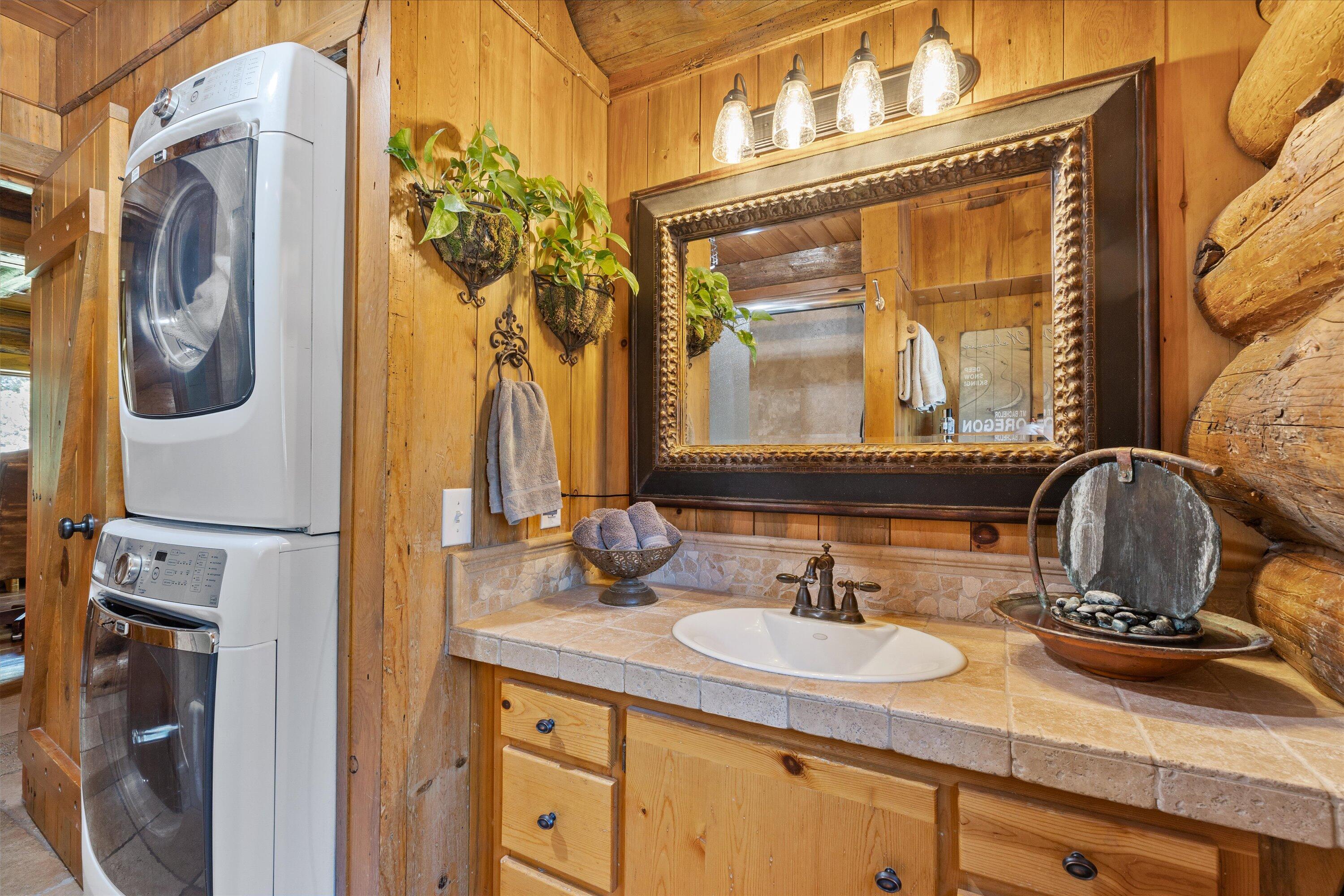 63430 Hamehook Road Bend, OR 97701 - Photo 20 of 54 19-220725_JILLROSELL2706
