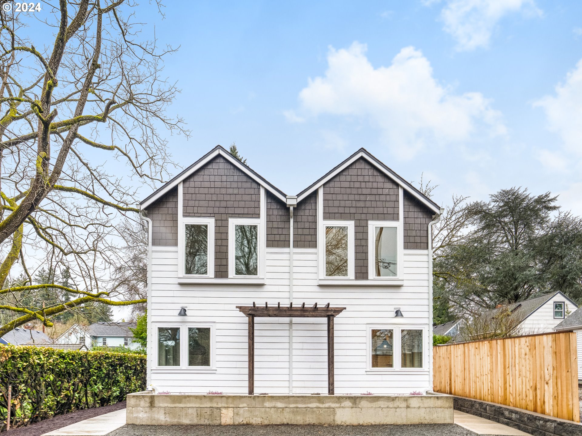 4633 Southeast 35th Ave  