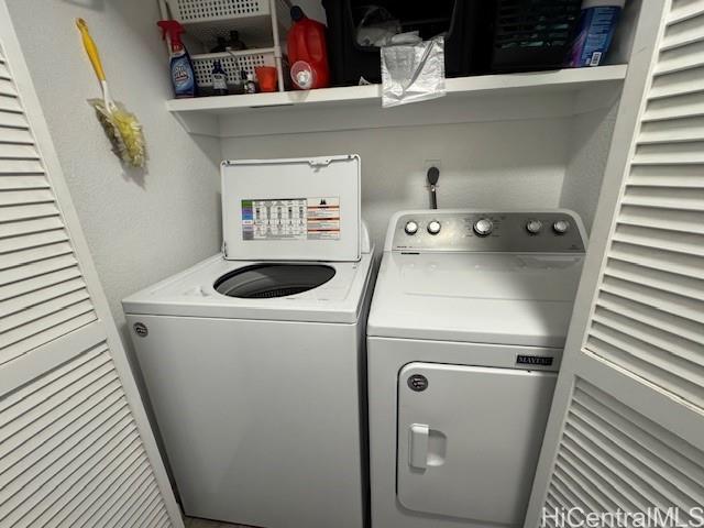 96-234 Waiawa Road, Unit 11 Pearl City, HI 96782 - Photo 23 of 23 Full size Washer and Dryer
