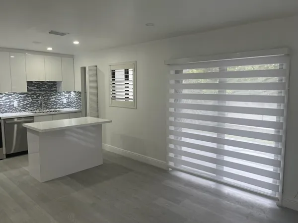 $3,700 | 6004 Northwest 38th Street, Unit 6006, Virginia Gardens, FL 33166