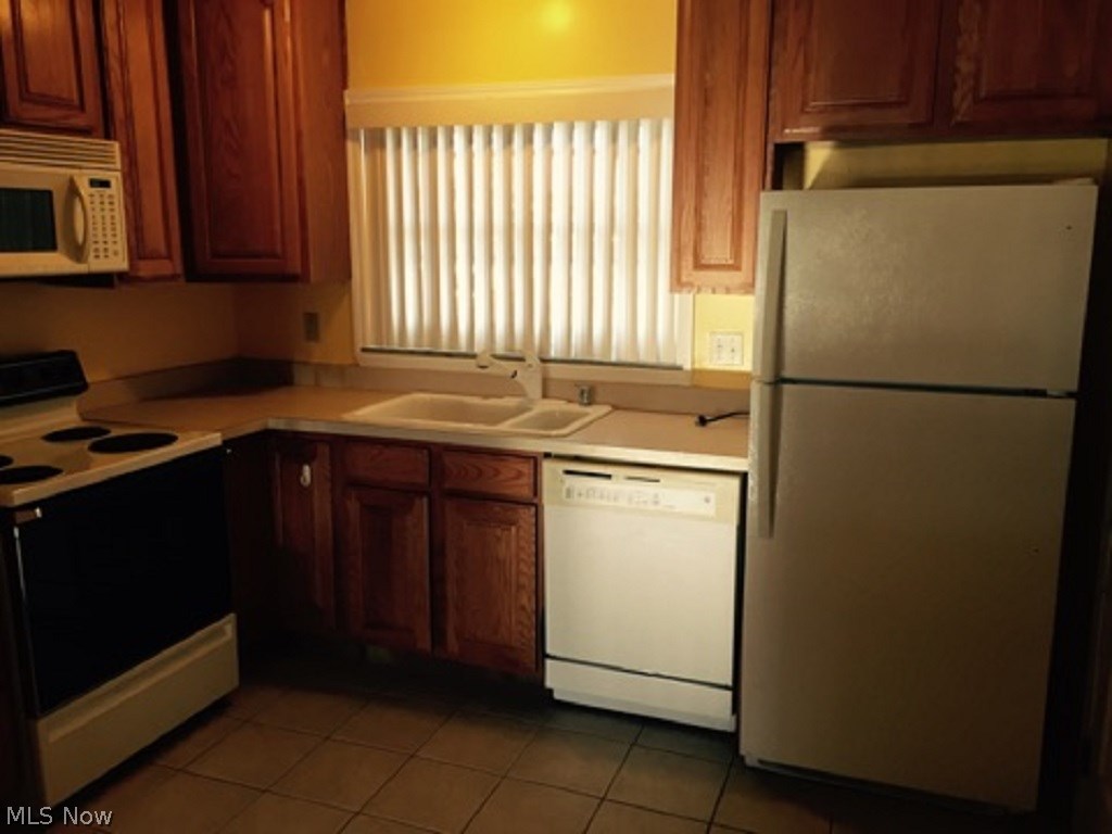 4422 Burkey Road Youngstown, OH 44515 - Photo 7 of 12 Gallery Image 7