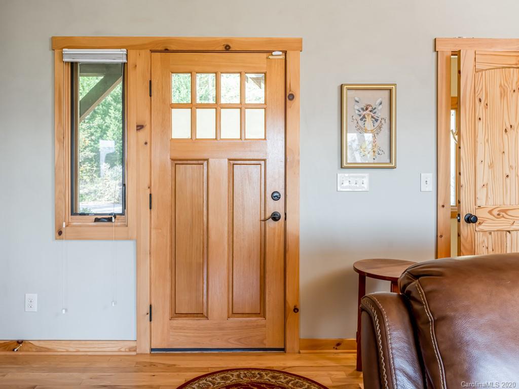81 Fox Den Road Asheville, NC 28805 - Photo 12 of 47 Gallery Image 12