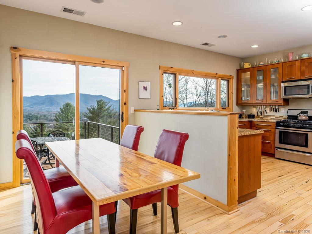 81 Fox Den Road Asheville, NC 28805 - Photo 3 of 47 Gallery Image 3