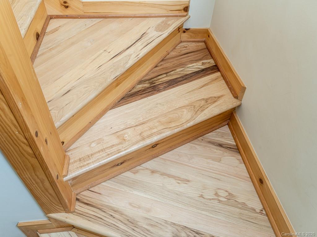 81 Fox Den Road Asheville, NC 28805 - Photo 28 of 47 Gallery Image 28