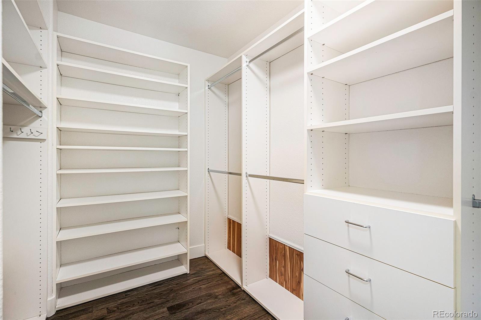12665 South Robinson Ranch Boulevard Parker, CO 80134 - Photo 22 of 38 a view of an empty walk in closet