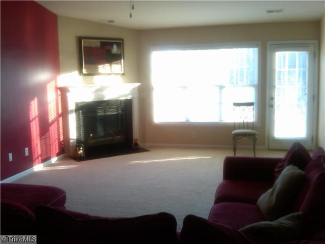 5876 Sunny Ridge Trail Clemmons, NC 27012 - Photo 2 of 4 Living Room.
