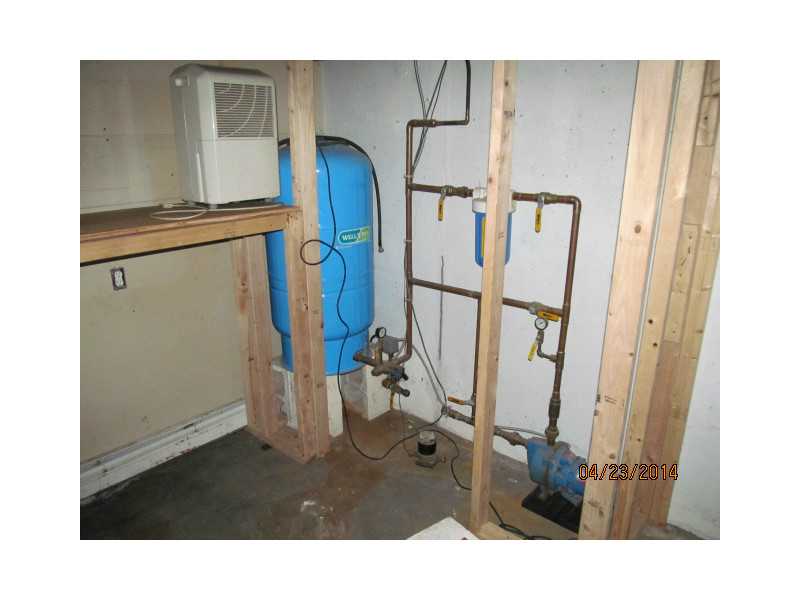 30 Massey Road Tiverton, RI 02878 - Photo 12 of 14 Cellar or Basement.