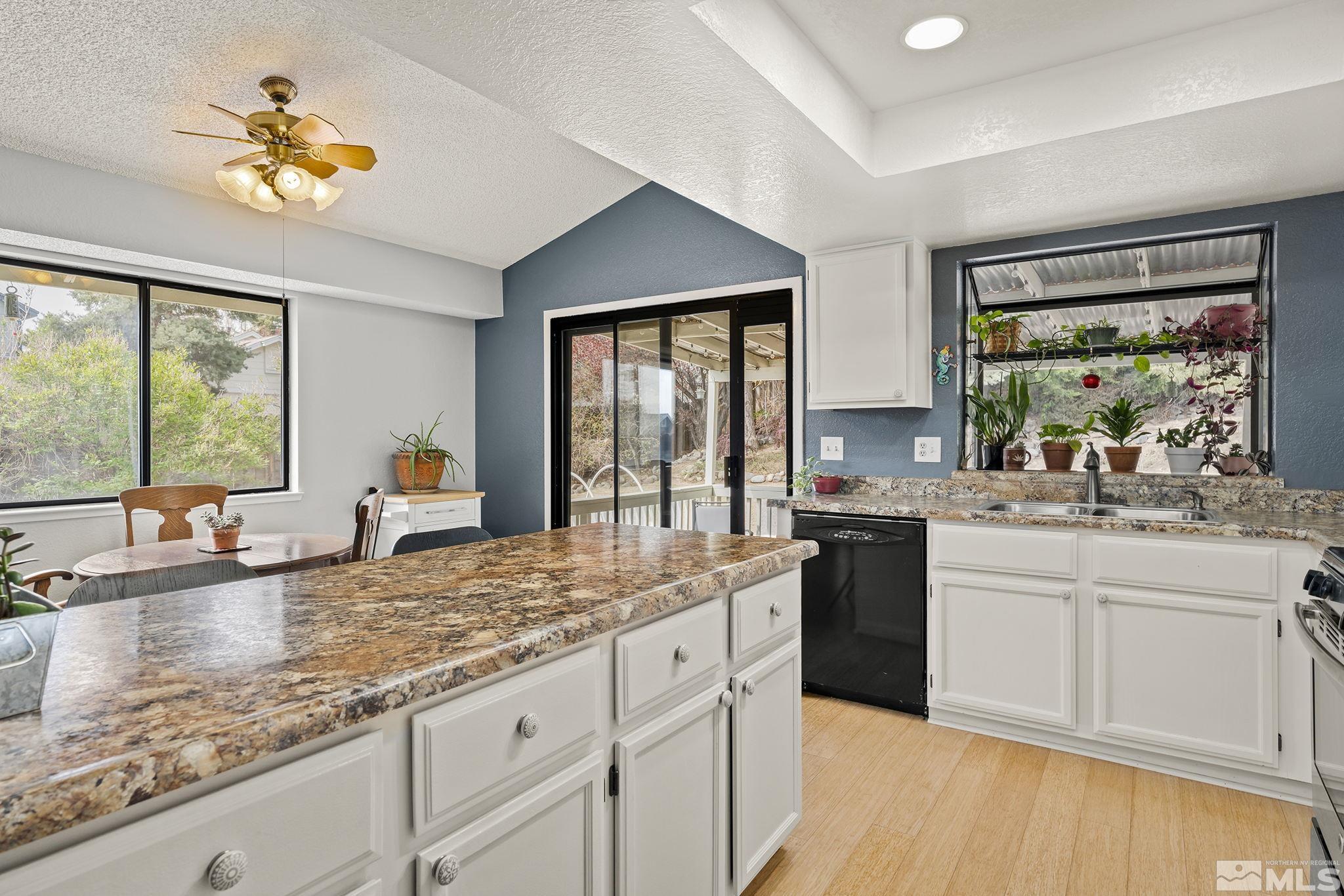 5877 Royal Vista Court Reno, NV 89523 - Photo 11 of 21 Photo 11