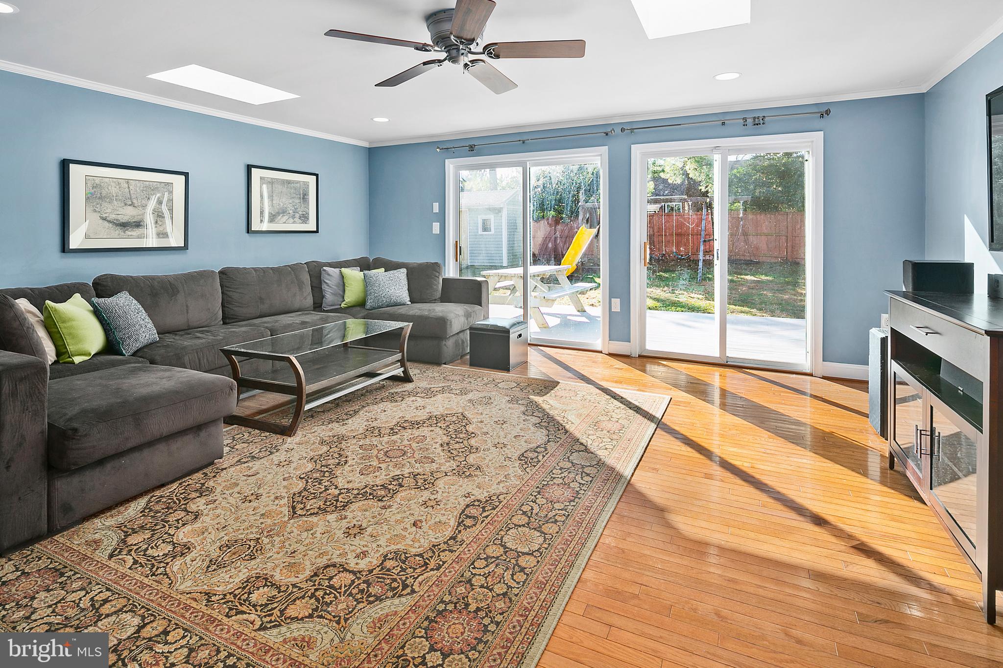 1752 Anderson Road Falls Church, VA 22043 - Photo 11 of 40 Gallery Image 11