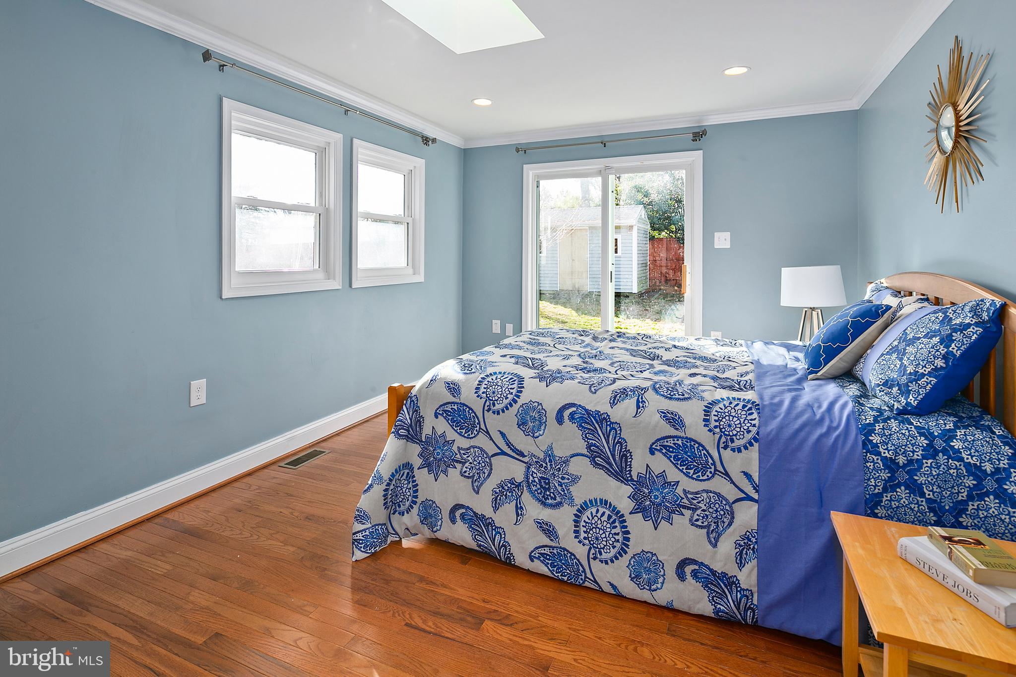1752 Anderson Road Falls Church, VA 22043 - Photo 15 of 40 Gallery Image 15