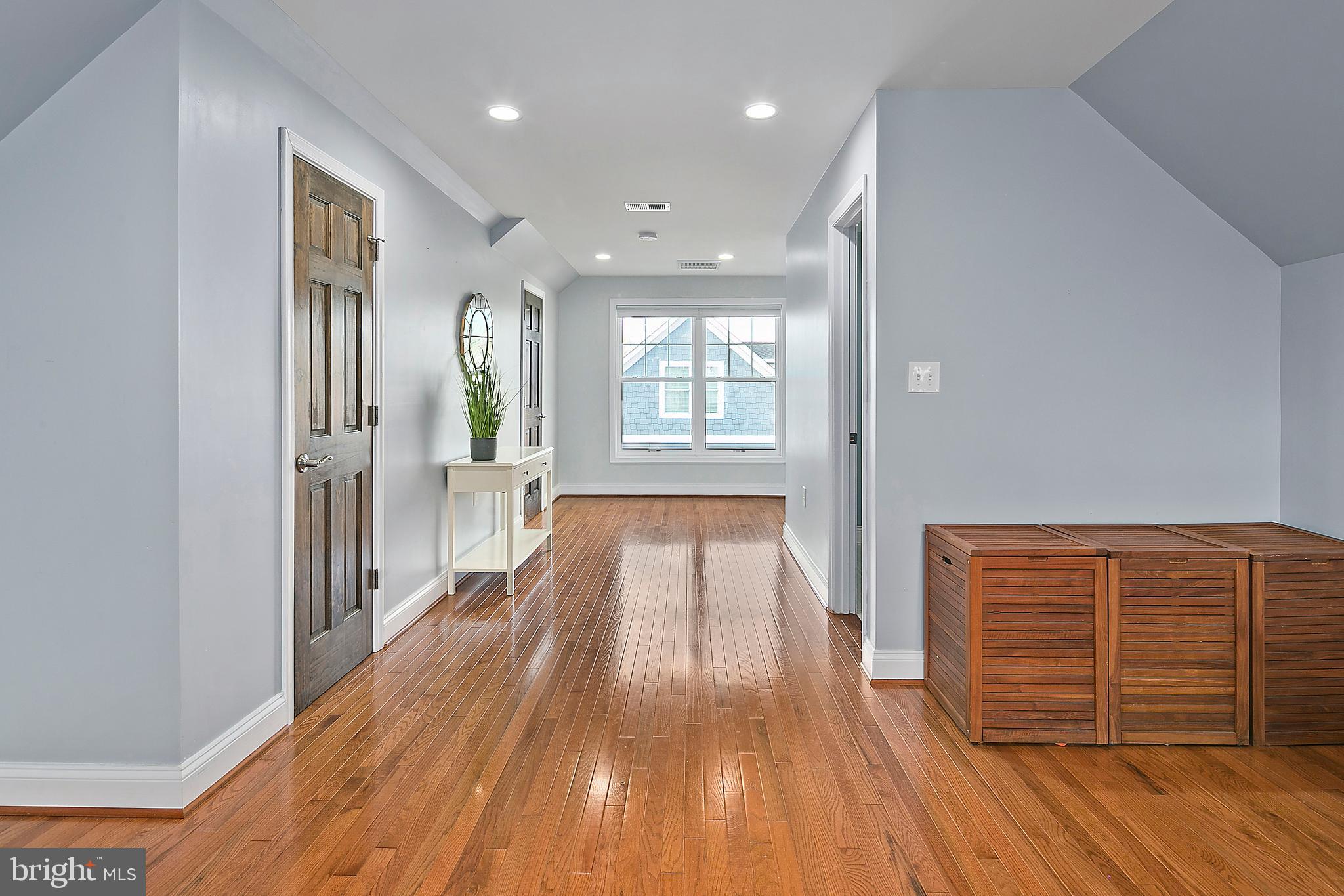 1752 Anderson Road Falls Church, VA 22043 - Photo 30 of 40 Gallery Image 30