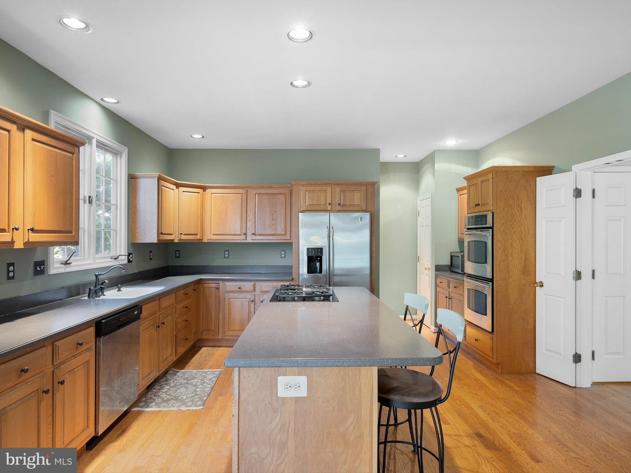 581 South Creek Road West Chester, PA 19382 - Photo 21 of 52 Gas Cooktop