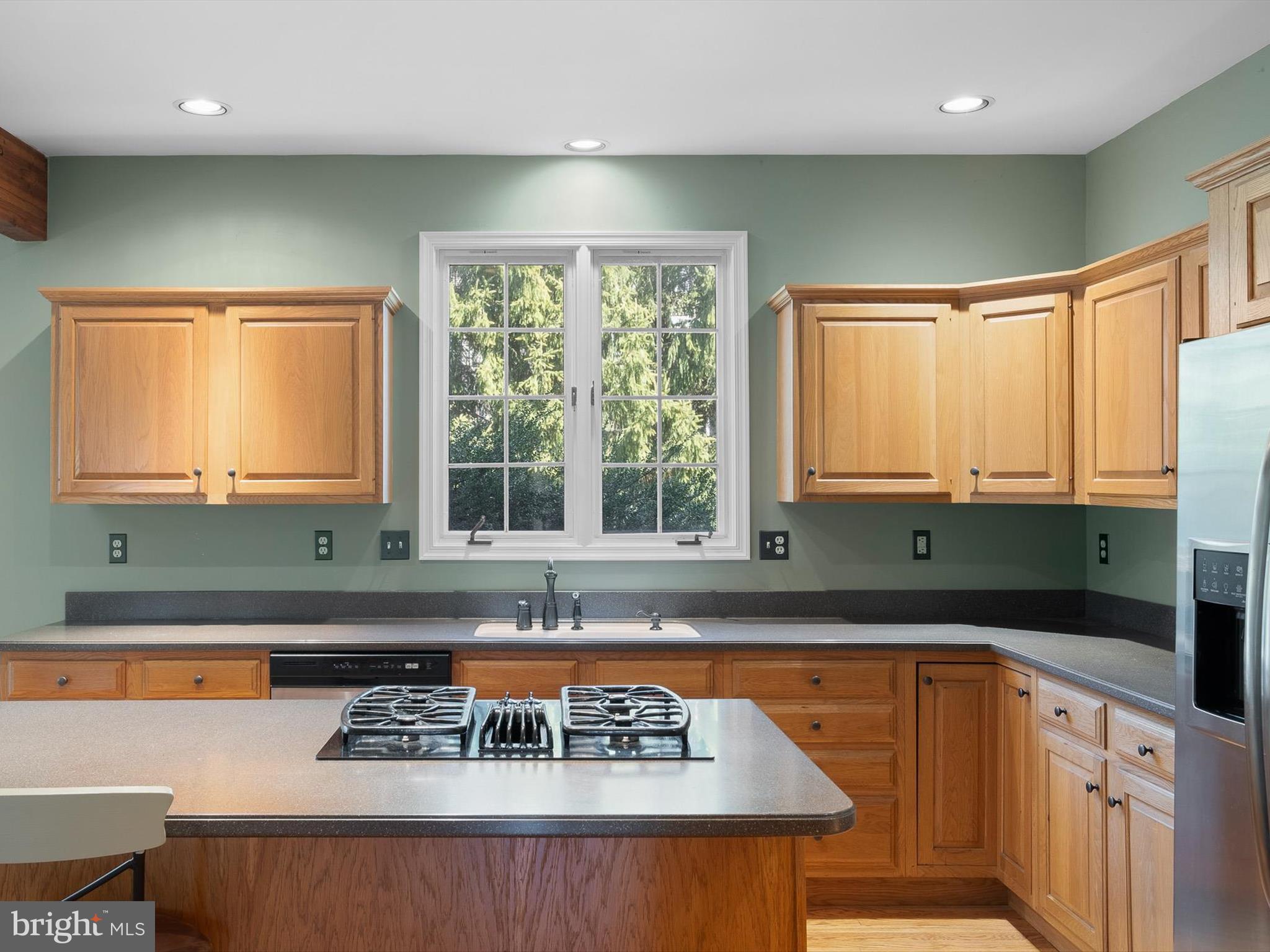 581 South Creek Road West Chester, PA 19382 - Photo 23 of 52 Large Bay Window provides Light to Kitchen