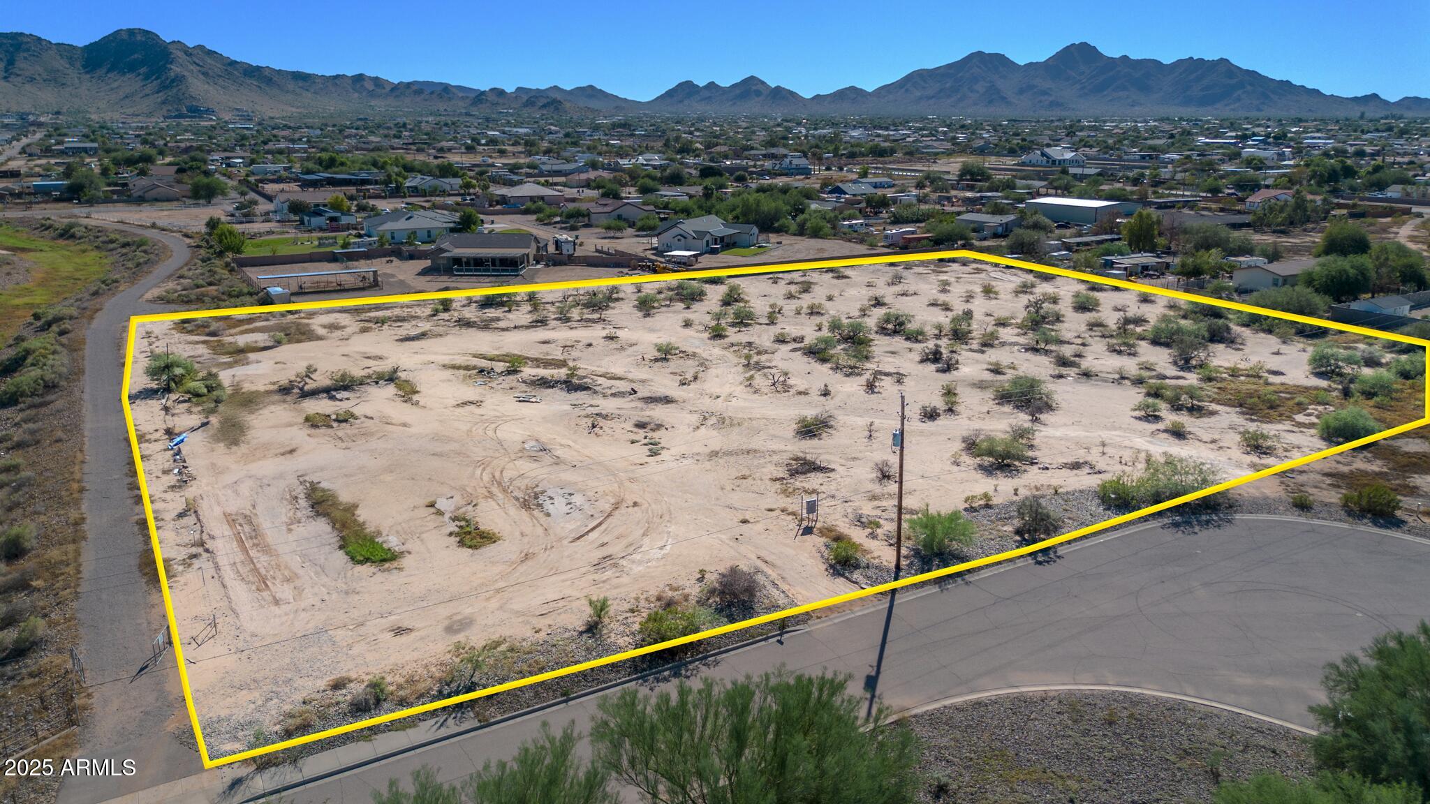 20127 East Marsh Road Queen Creek, AZ 85142 - Photo 31 of 34 a view of a swimming pool with a mountain view
