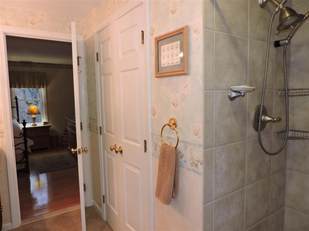 305 Treasure Island Road, Unit 305 Webster, MA 01570 - Photo 17 of 30 Gallery Image 17