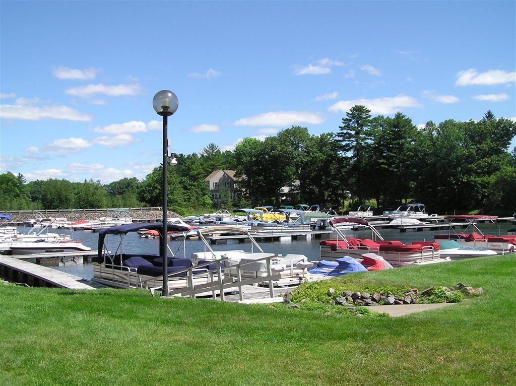 305 Treasure Island Road, Unit 305 Webster, MA 01570 - Photo 4 of 30 Gallery Image 4