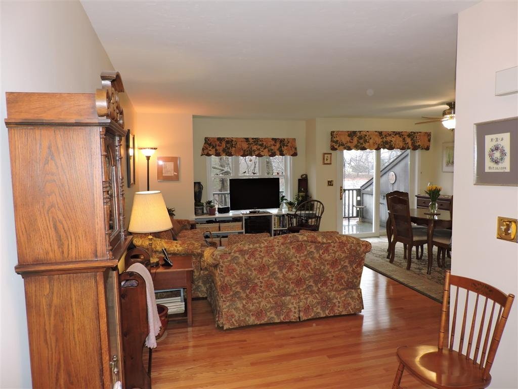 305 Treasure Island Road, Unit 305 Webster, MA 01570 - Photo 5 of 30 Gallery Image 5
